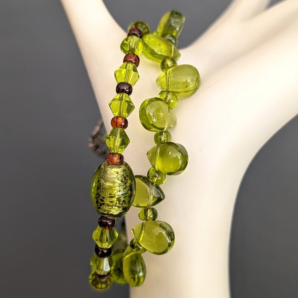 Pair of green glass bracelets